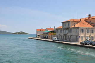 http://pehor.com/zf3/_files/obrazky/Croatia_MonteNegro/09TisnoIsland.JPG