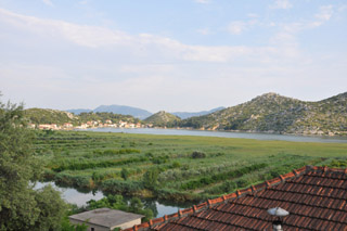 http://pehor.com/zf3/_files/obrazky/Croatia_MonteNegro/15NeretvaRiver.JPG